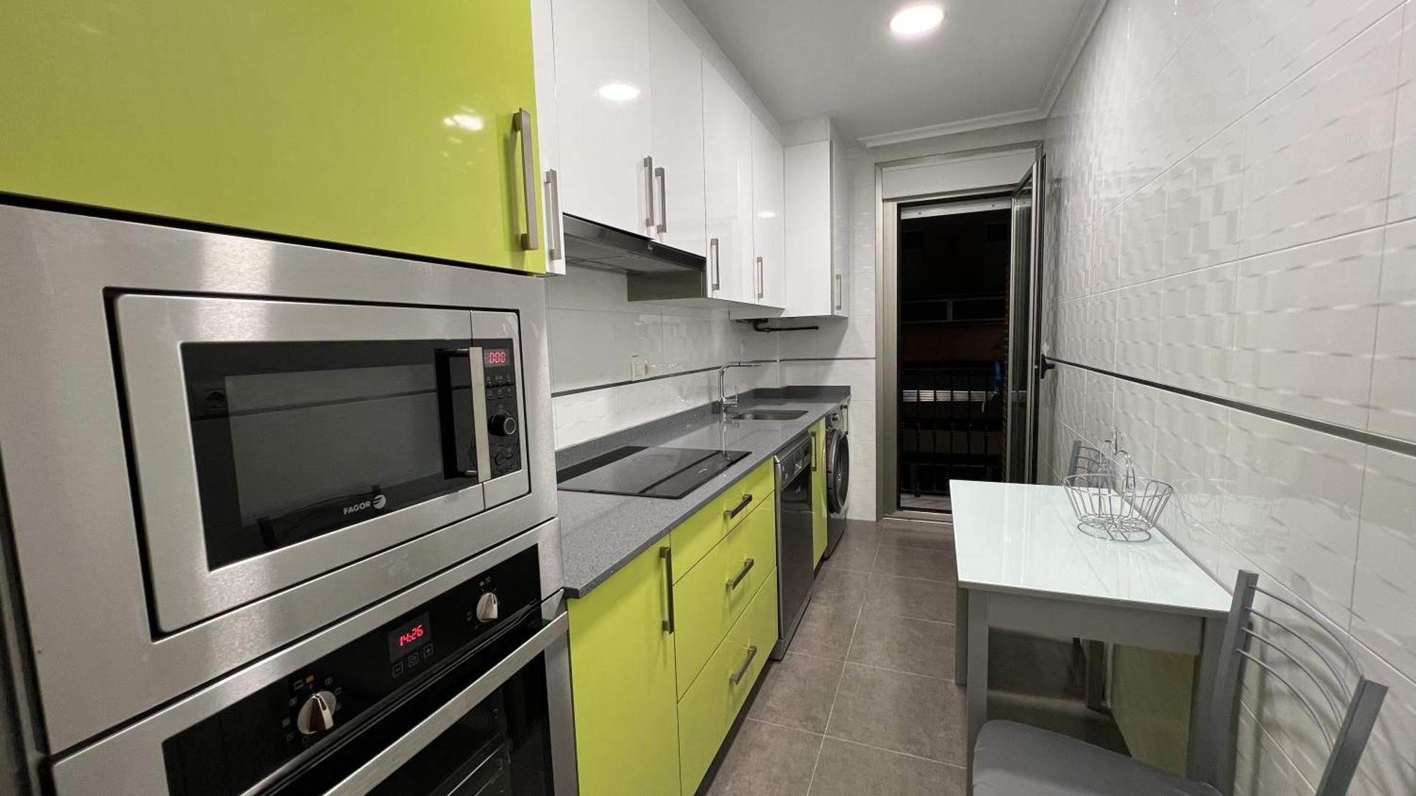 Apartamento En El Centro De Santoña Exteriör bild
